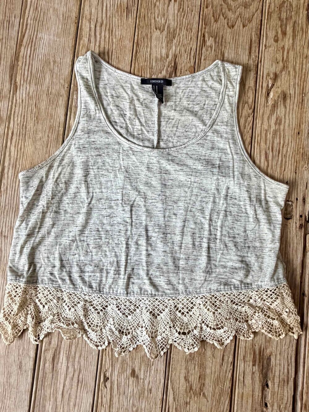 Forever 21 Crochet Hem Tank Top Women's Medium Cream Boho Cropped Cottagecore